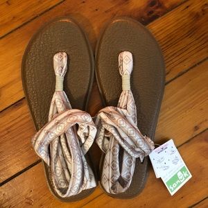 NWT Sanuk Yoga Mat Sling Flip Flops Size 7